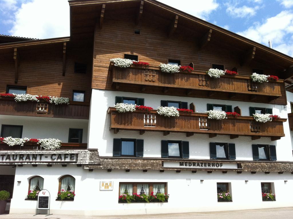 Hotel Medrazerhof Fulpmes Exterior foto